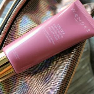 🚫PENDING SALE🚫Wander Beauty Lift Off mask